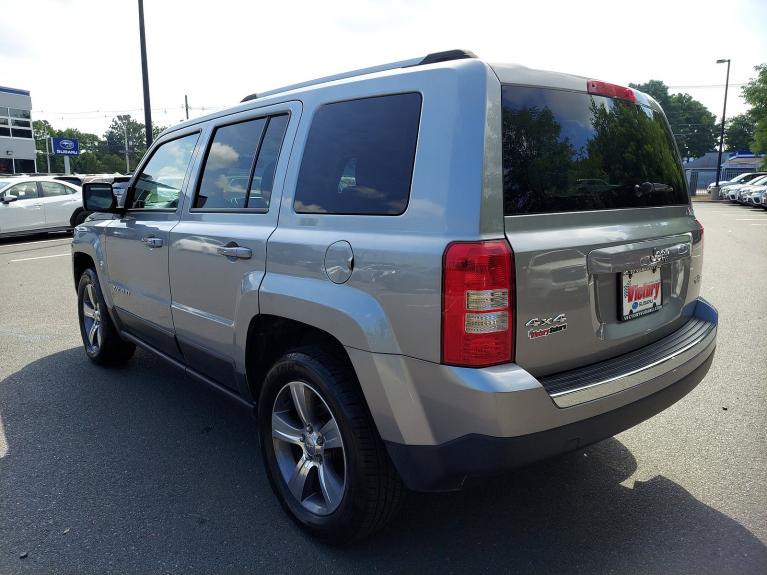 Used 2016 Jeep Patriot High Altitude Edition for sale Sold at Victory Lotus in New Brunswick, NJ 08901 4