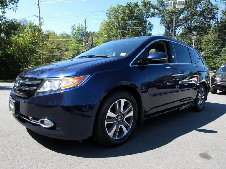 Used 2015 Honda Odyssey Touring for sale Sold at Victory Lotus in New Brunswick, NJ 08901 4