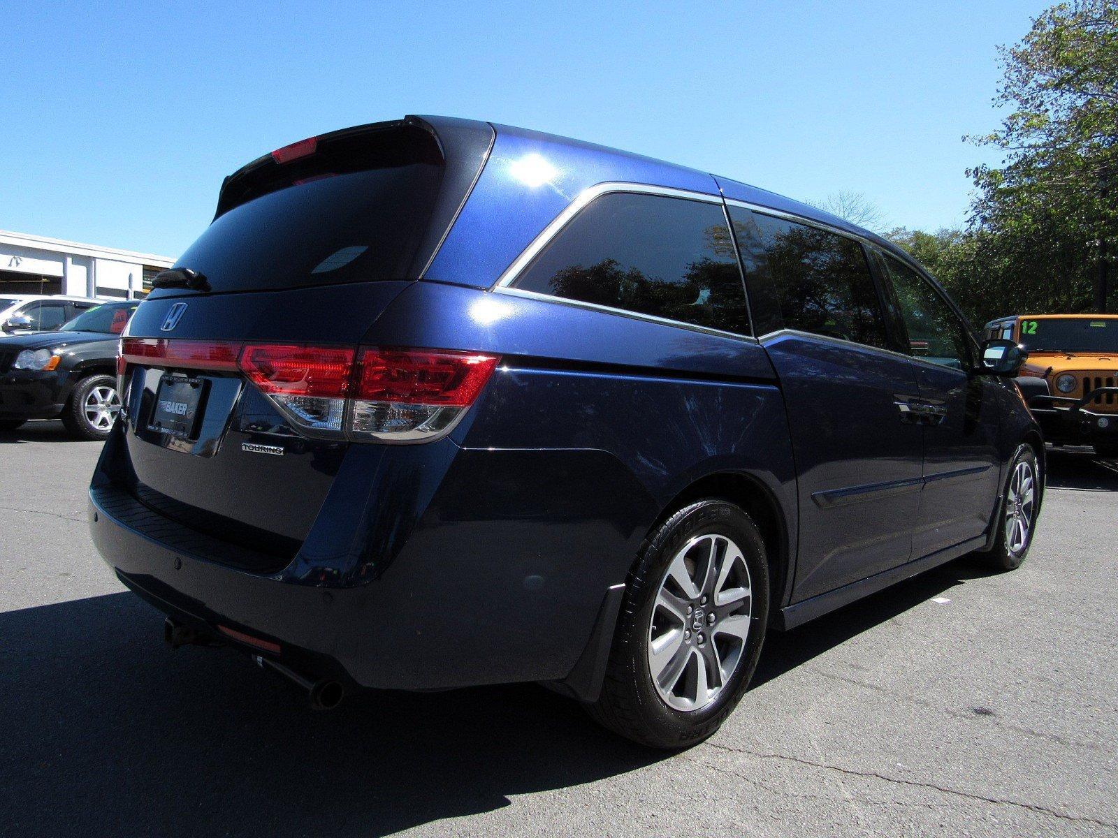 Used 2015 Honda Odyssey Touring For Sale ($20,995) | Victory Lotus Stock #111330