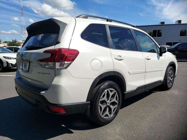 Used 2021 Subaru Forester Premium for sale Sold at Victory Lotus in New Brunswick, NJ 08901 6