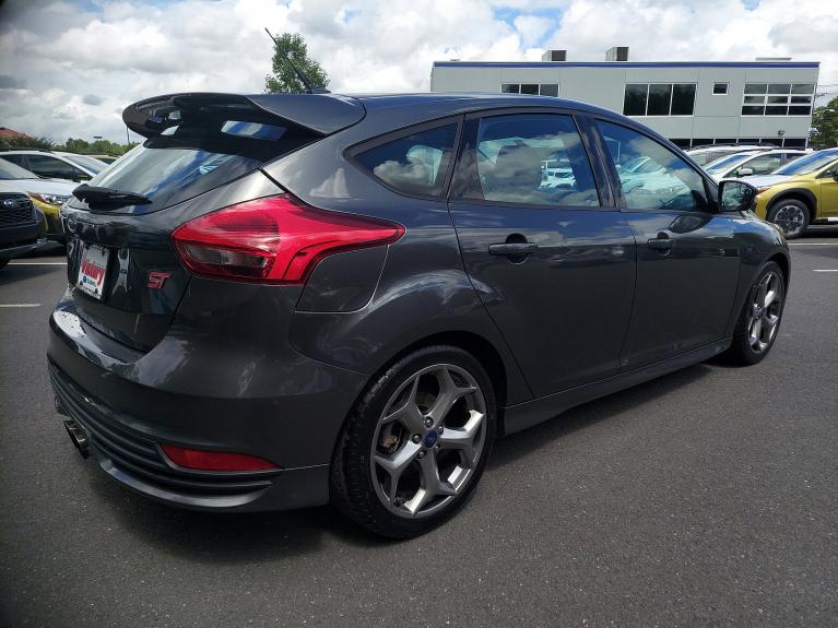 Used 2017 Ford Focus ST for sale Sold at Victory Lotus in New Brunswick, NJ 08901 6