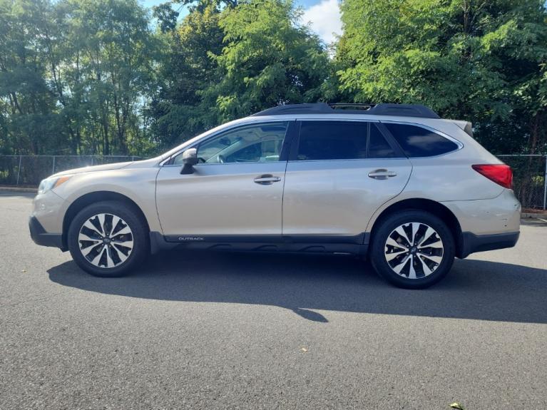Used 2015 Subaru Outback 2.5i Limited for sale Sold at Victory Lotus in New Brunswick, NJ 08901 2