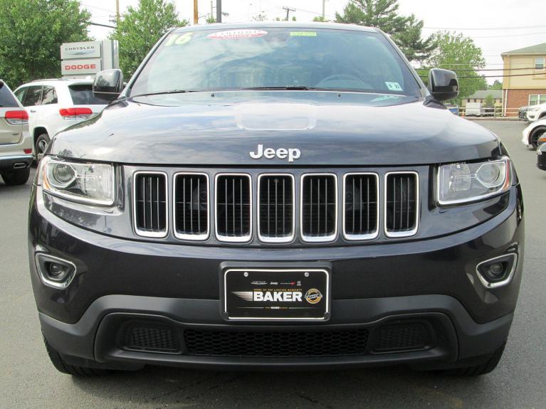 Used 2016 Jeep Grand Cherokee Laredo for sale Sold at Victory Lotus in New Brunswick, NJ 08901 3