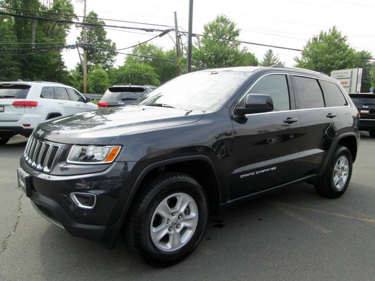 Used 2016 Jeep Grand Cherokee Laredo for sale Sold at Victory Lotus in New Brunswick, NJ 08901 4