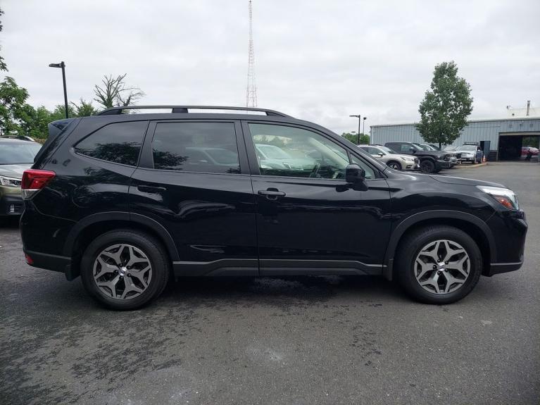 Used 2021 Subaru Forester Premium for sale Sold at Victory Lotus in New Brunswick, NJ 08901 7