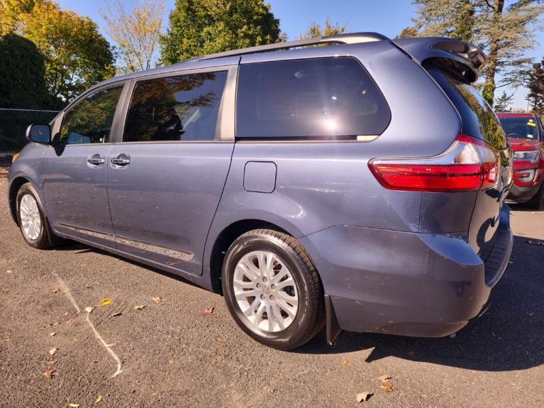 Used 2016 Toyota Sienna Ltd for sale Sold at Victory Lotus in New Brunswick, NJ 08901 3
