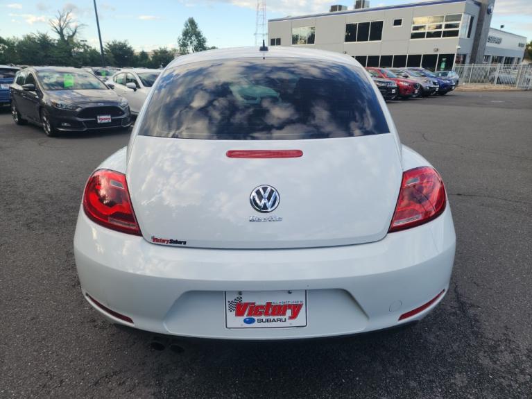 Used 2015 Volkswagen Beetle 1.8T for sale Sold at Victory Lotus in New Brunswick, NJ 08901 4