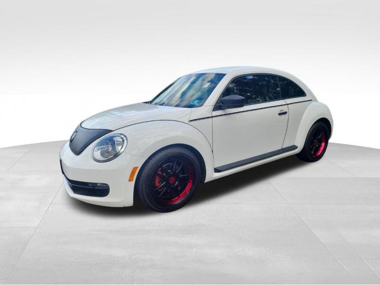 Used 2015 Volkswagen Beetle 1.8T for sale Sold at Victory Lotus in New Brunswick, NJ 08901 1