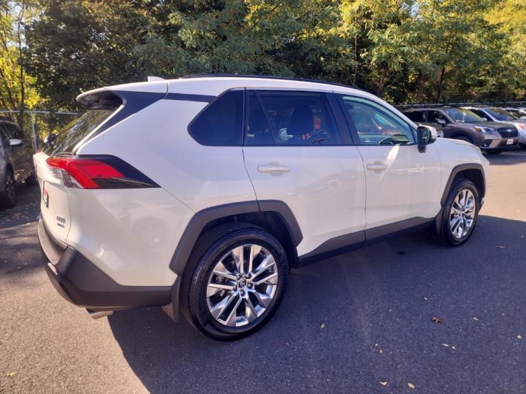 Used 2021 Toyota RAV4 XLE Premium for sale Sold at Victory Lotus in New Brunswick, NJ 08901 5