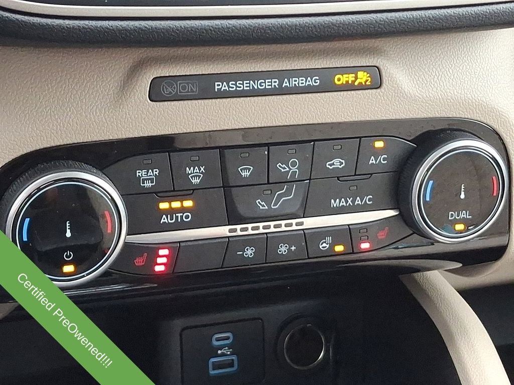 2022 Ford Escape Hybrid SE