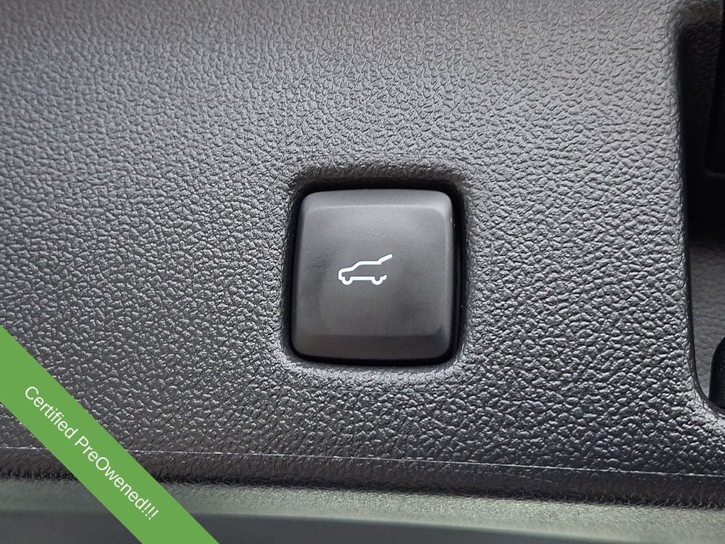2022 Ford Escape Hybrid SE