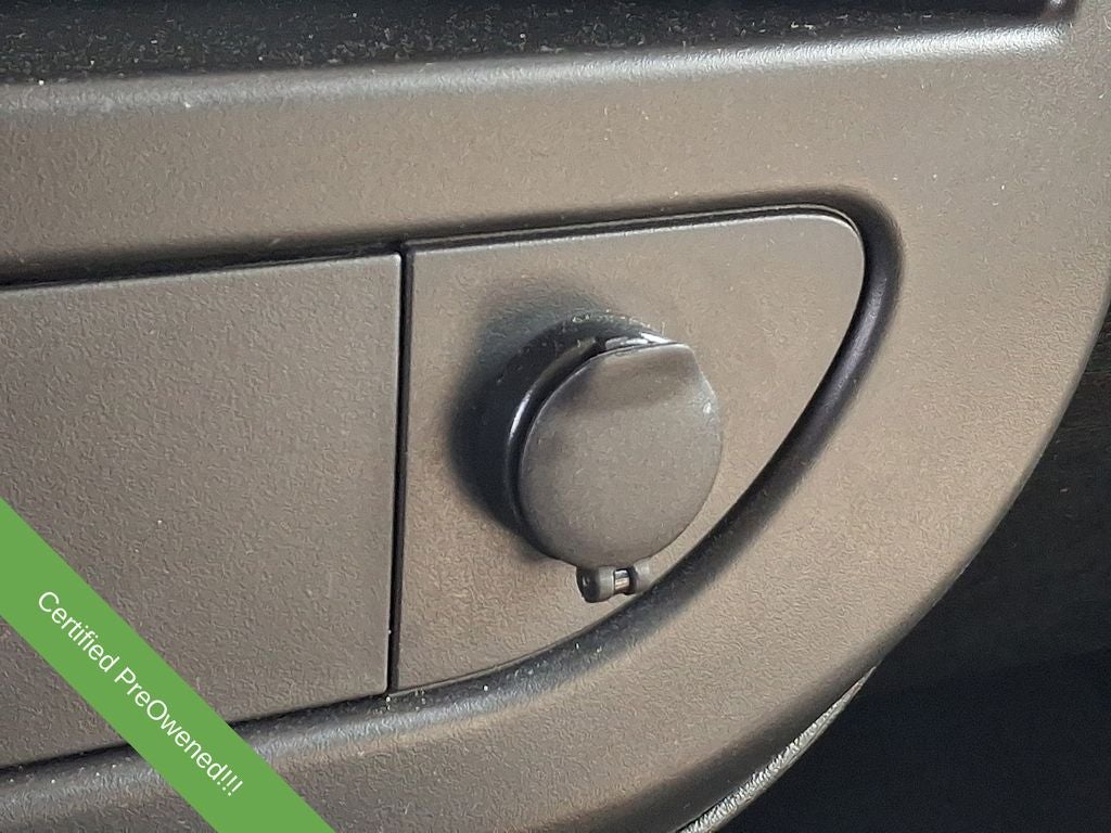 2025 Chevrolet Express 3500 LT Passenger