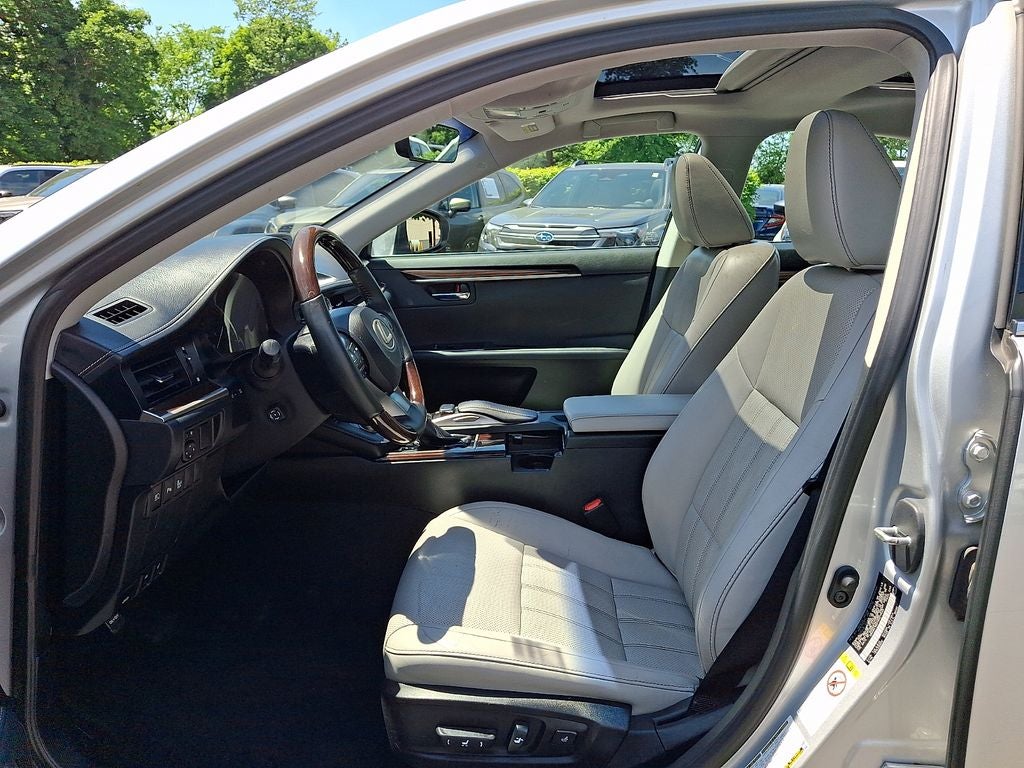 2016 Lexus ES 350