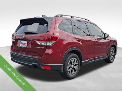 2024 Subaru Forester Premium