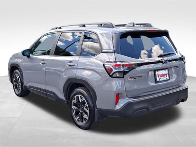 2025 Subaru Forester Premium