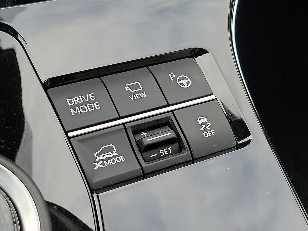 2023 Subaru Solterra Limited