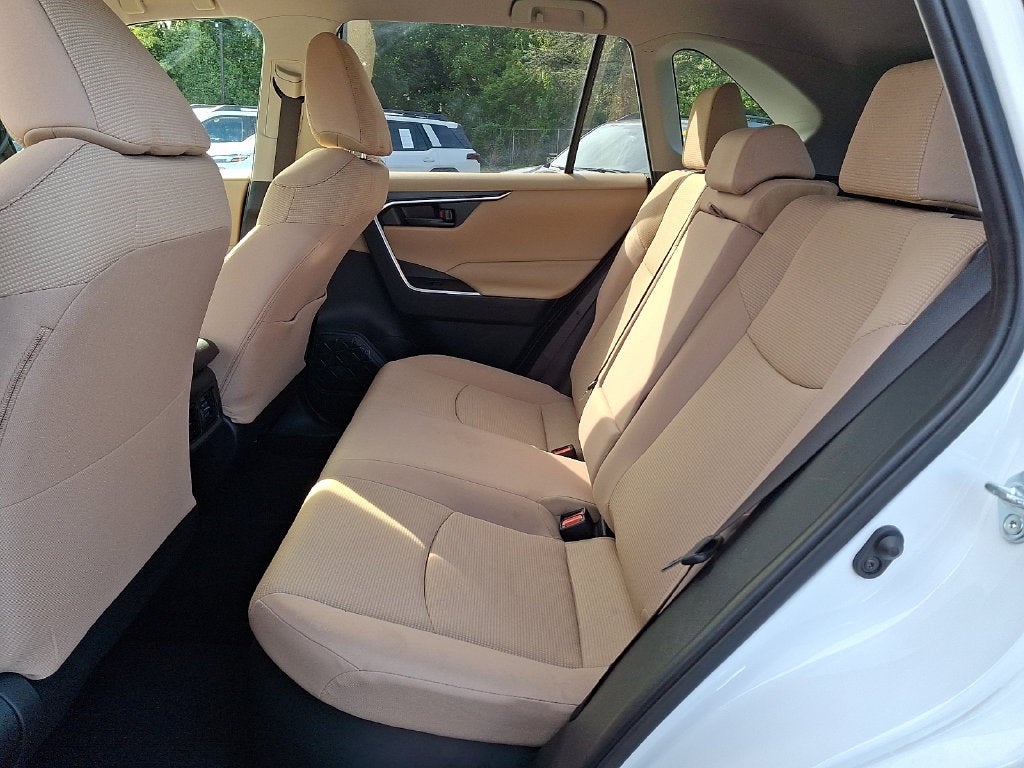2019 Toyota RAV4 Hybrid LE