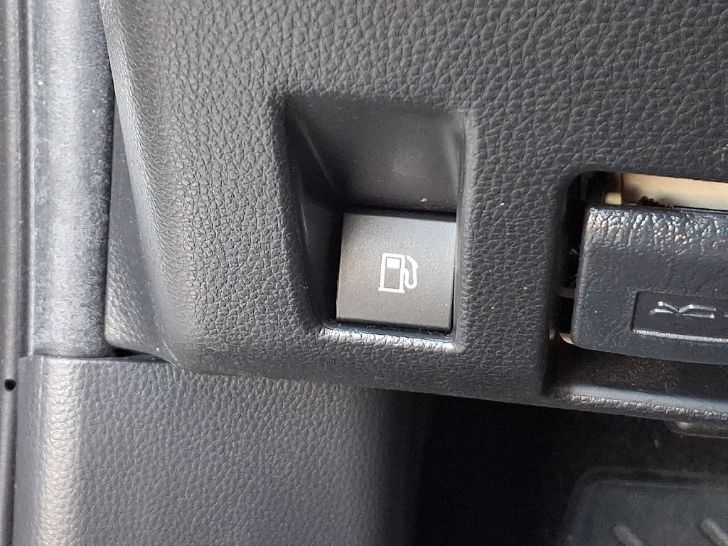 2019 Toyota RAV4 Hybrid LE