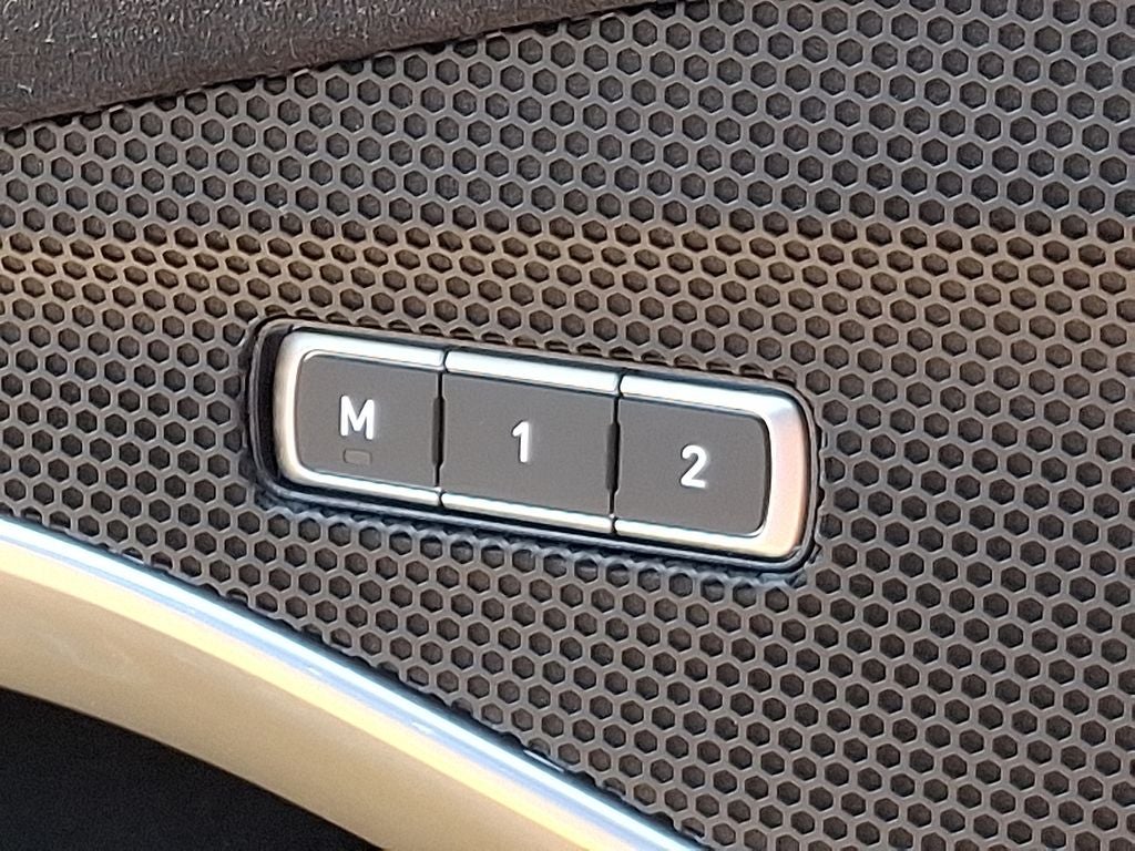2025 Lotus Emira V6