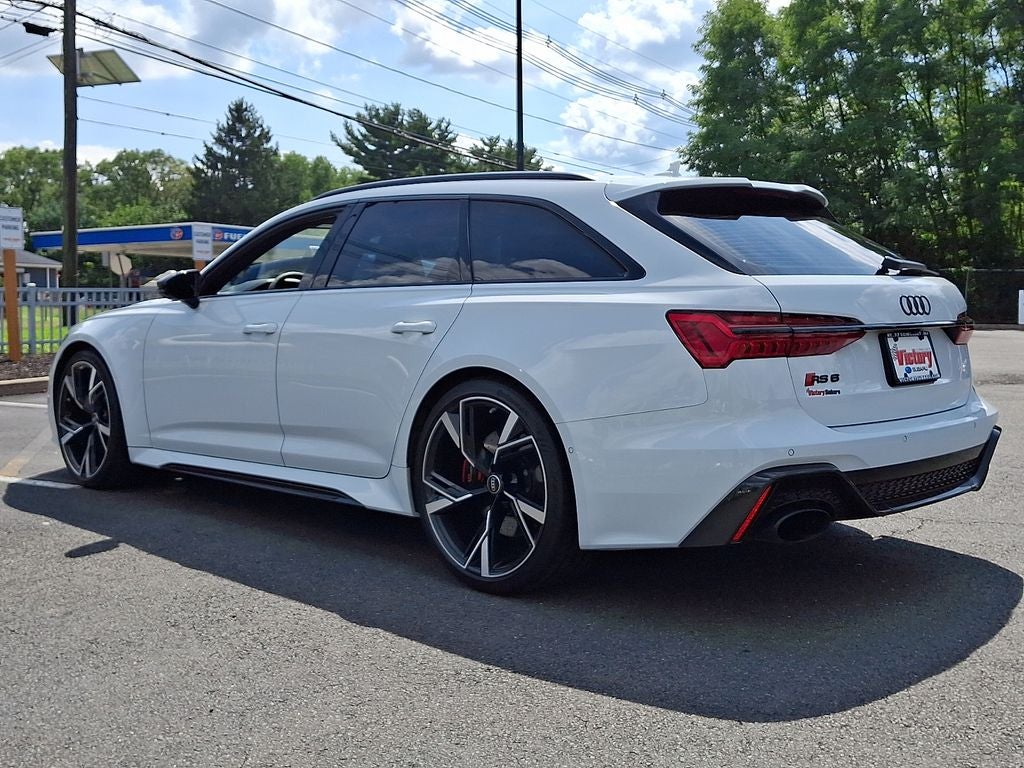 2022 Audi RS 6 4.2 quattro