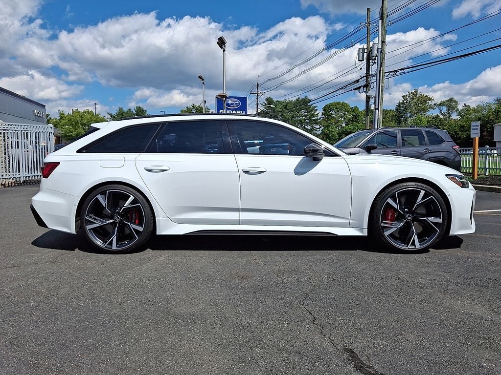 2022 Audi RS 6 4.2 quattro