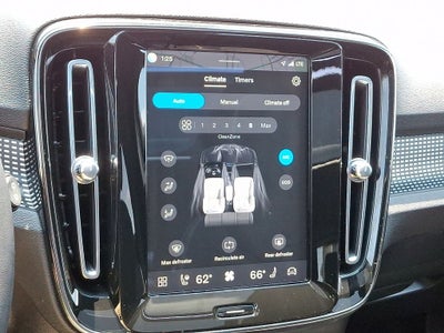 2022 Volvo XC40 Recharge Pure Electric P8 Ultimate