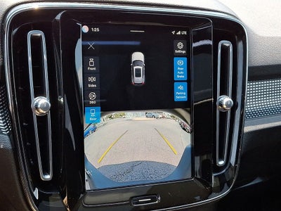 2022 Volvo XC40 Recharge Pure Electric P8 Ultimate