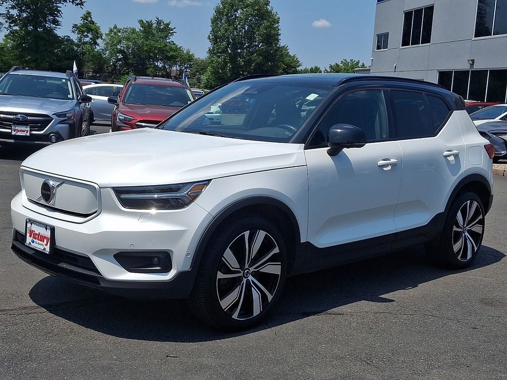 2022 Volvo XC40 Recharge Pure Electric P8 Ultimate