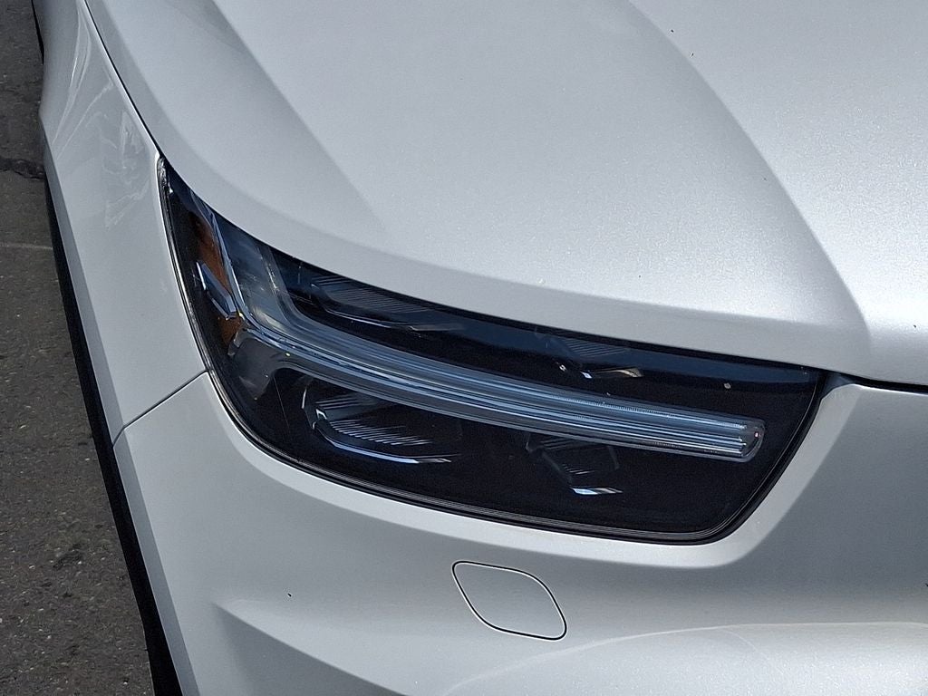 2022 Volvo XC40 Recharge Pure Electric P8 Ultimate